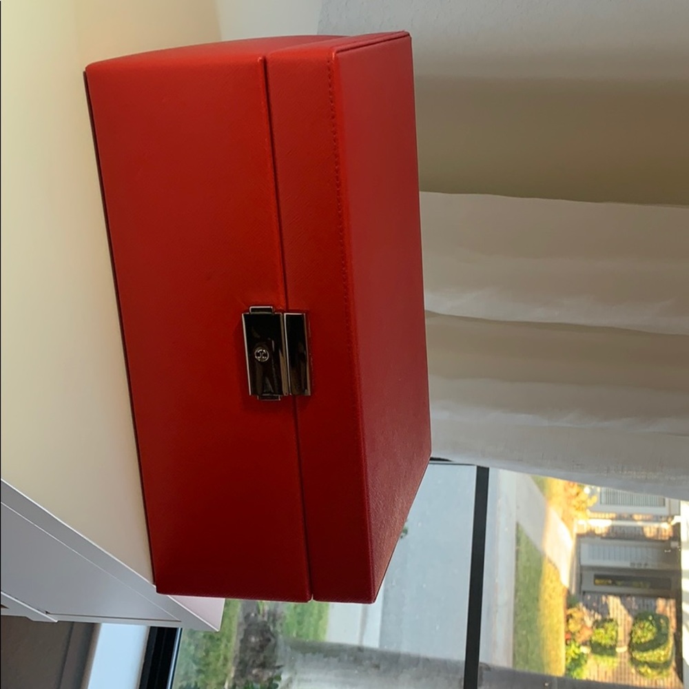 Wolf red saffiano leather jewelry box